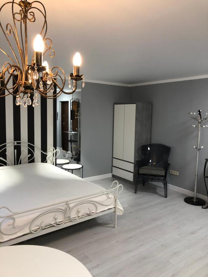 Charming In Pechersk
